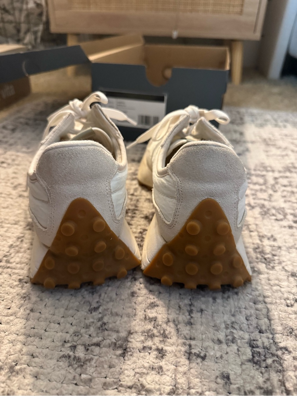 New Balance Women's 327 Shoes Athletic Sneakers